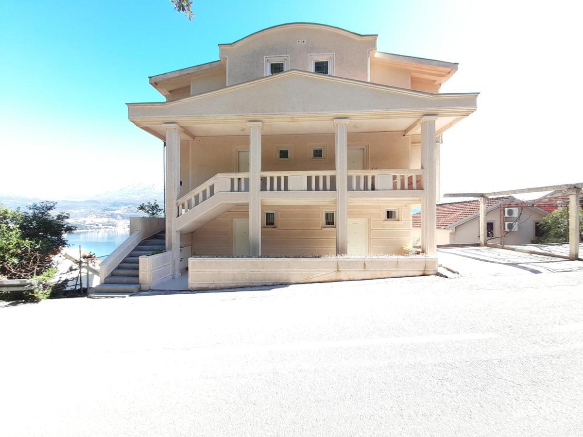 Villa Garden Apartments Herceg Novi Kültér fotó